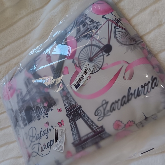 Laptop's case Eiffeil Tower - Picture 3 of 3